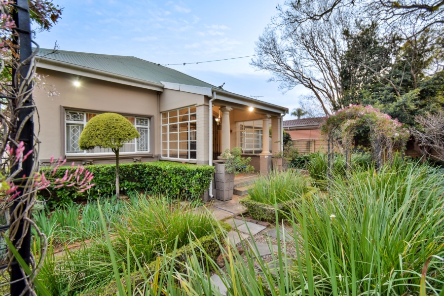 6 Bedroom Property for Sale in Riviera Gauteng