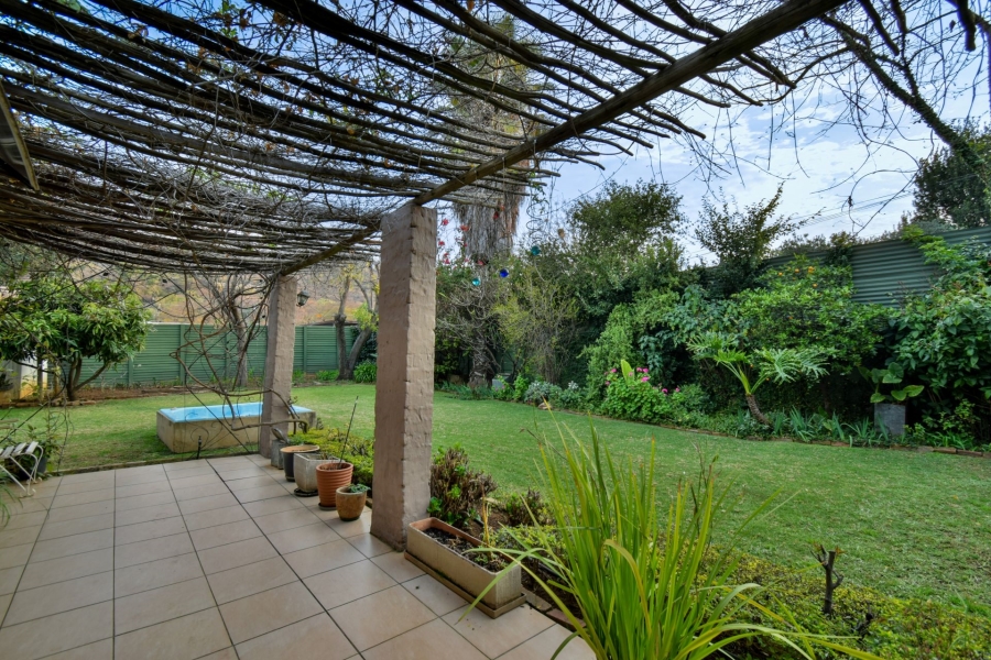 6 Bedroom Property for Sale in Riviera Gauteng