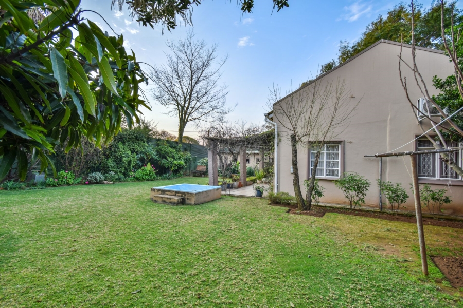6 Bedroom Property for Sale in Riviera Gauteng