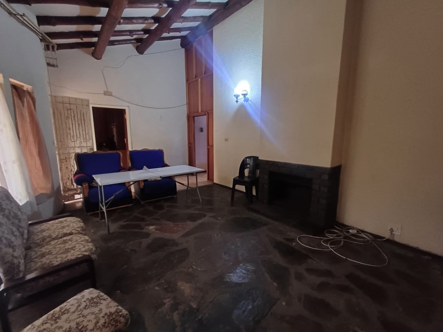 5 Bedroom Property for Sale in Dersley Gauteng