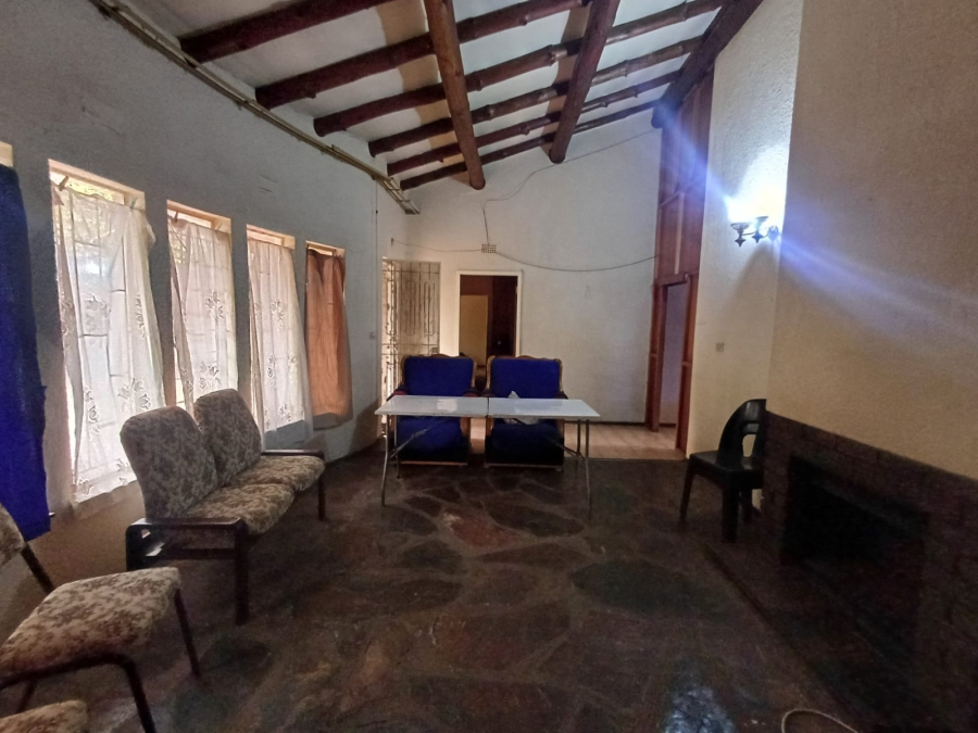 5 Bedroom Property for Sale in Dersley Gauteng