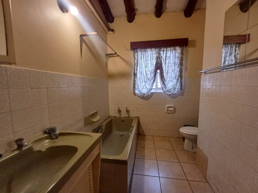 5 Bedroom Property for Sale in Dersley Gauteng