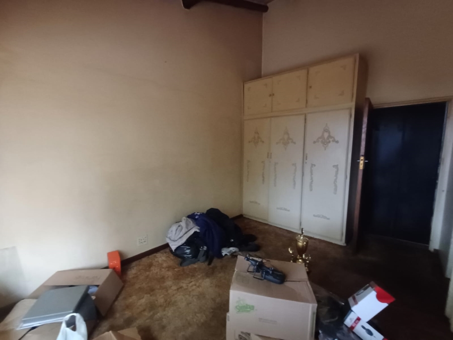 5 Bedroom Property for Sale in Dersley Gauteng