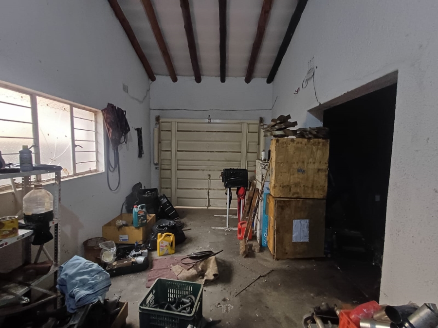 5 Bedroom Property for Sale in Dersley Gauteng