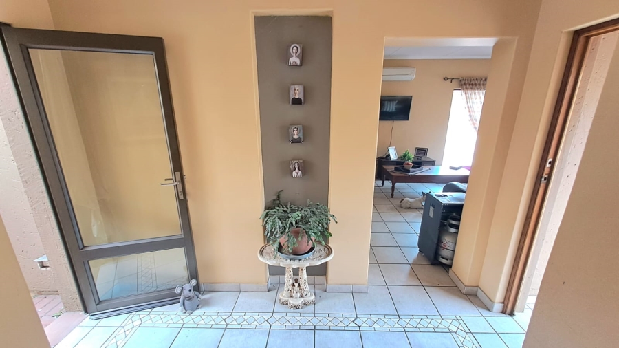 3 Bedroom Property for Sale in Three Rivers Gauteng