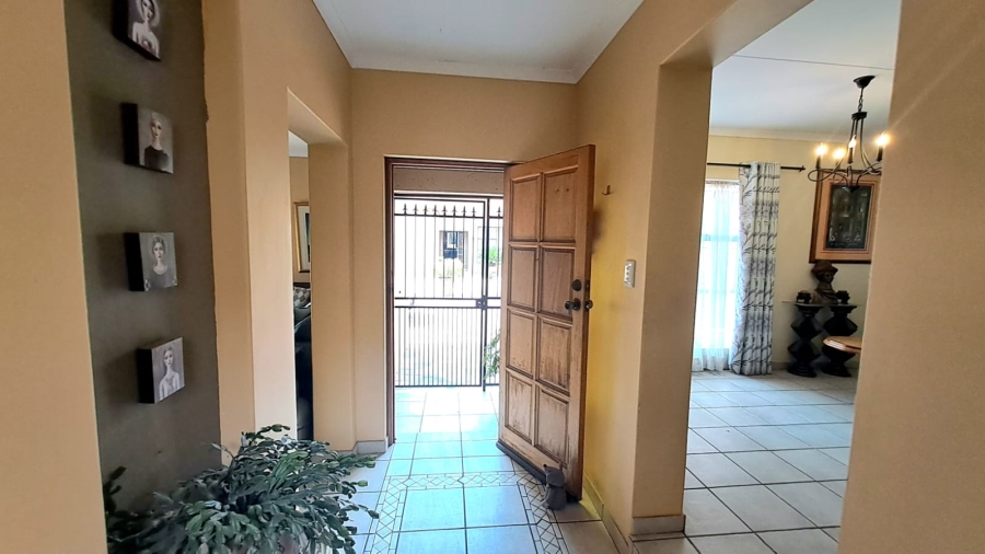 3 Bedroom Property for Sale in Three Rivers Gauteng