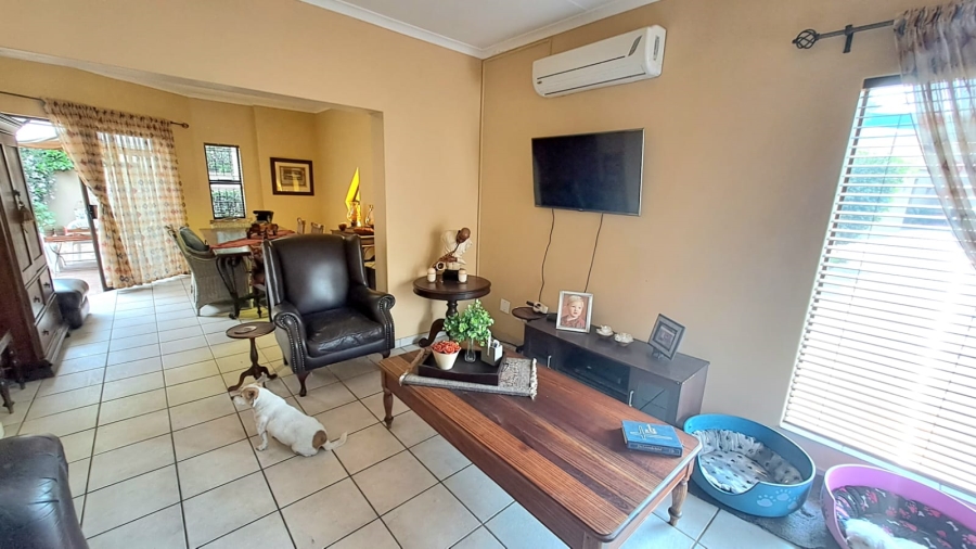 3 Bedroom Property for Sale in Three Rivers Gauteng
