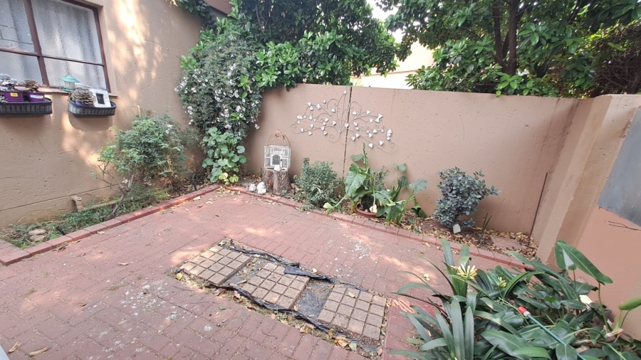 3 Bedroom Property for Sale in Three Rivers Gauteng