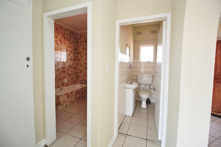 2 Bedroom Property for Sale in Symhurst Gauteng