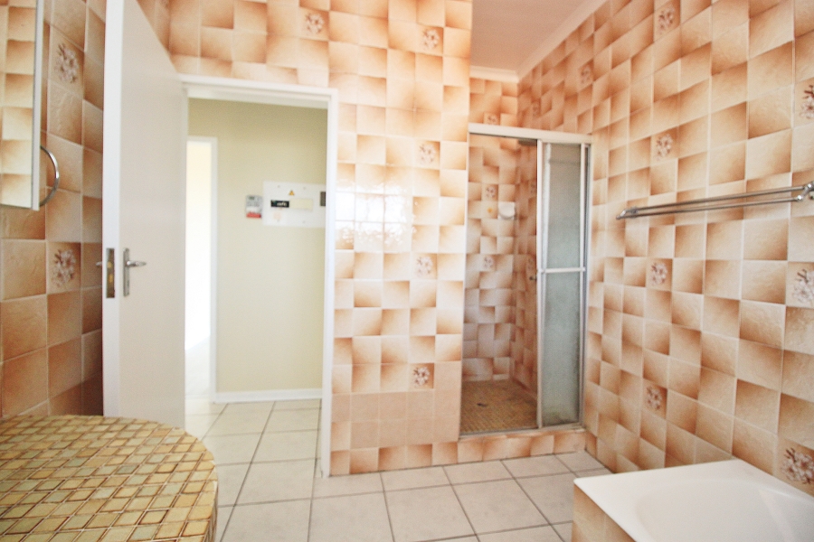 2 Bedroom Property for Sale in Symhurst Gauteng