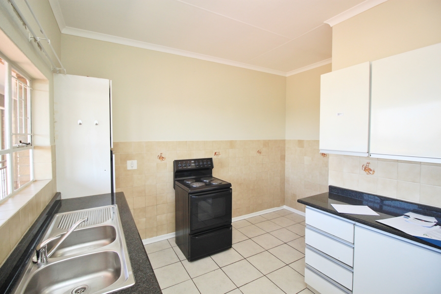 2 Bedroom Property for Sale in Symhurst Gauteng