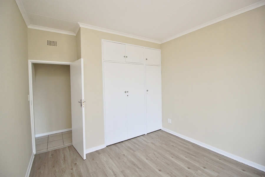 2 Bedroom Property for Sale in Symhurst Gauteng