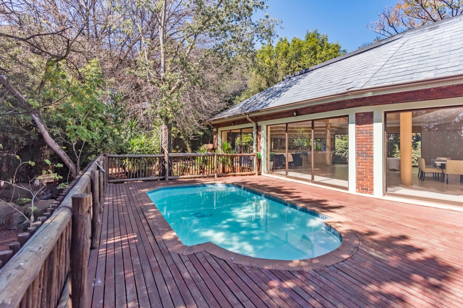 10 Bedroom Property for Sale in Bedfordview Gauteng