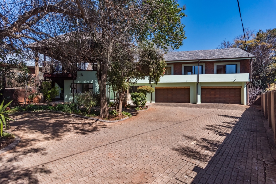 10 Bedroom Property for Sale in Bedfordview Gauteng