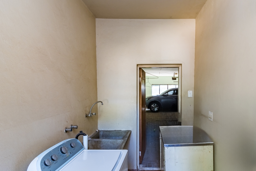 10 Bedroom Property for Sale in Bedfordview Gauteng