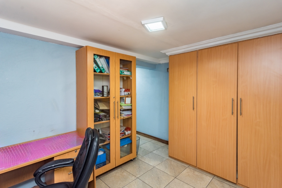 10 Bedroom Property for Sale in Bedfordview Gauteng