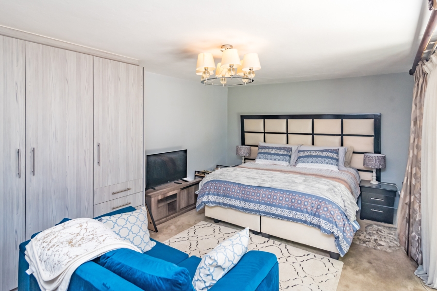 10 Bedroom Property for Sale in Bedfordview Gauteng