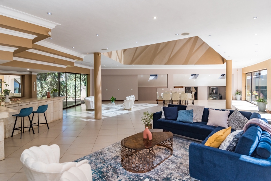 10 Bedroom Property for Sale in Bedfordview Gauteng