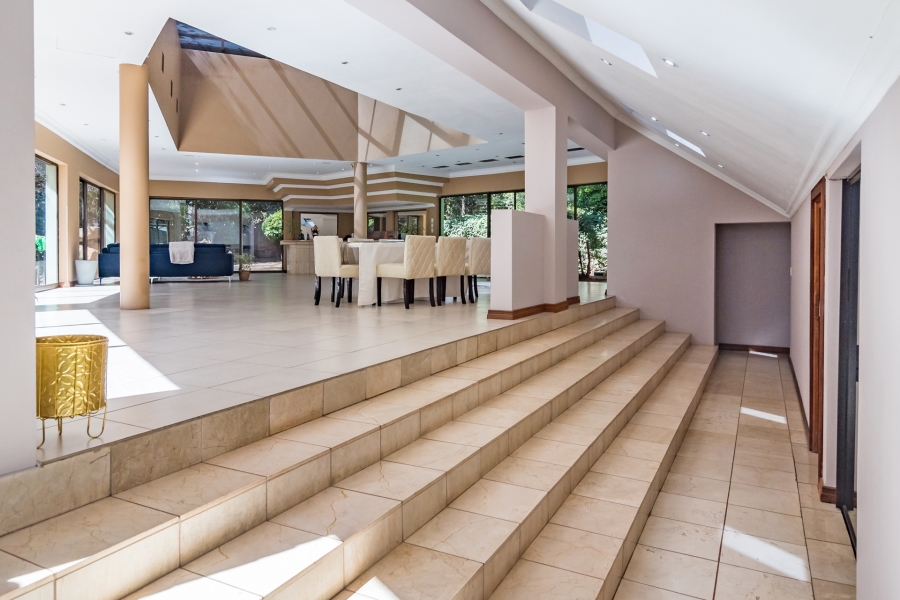 10 Bedroom Property for Sale in Bedfordview Gauteng