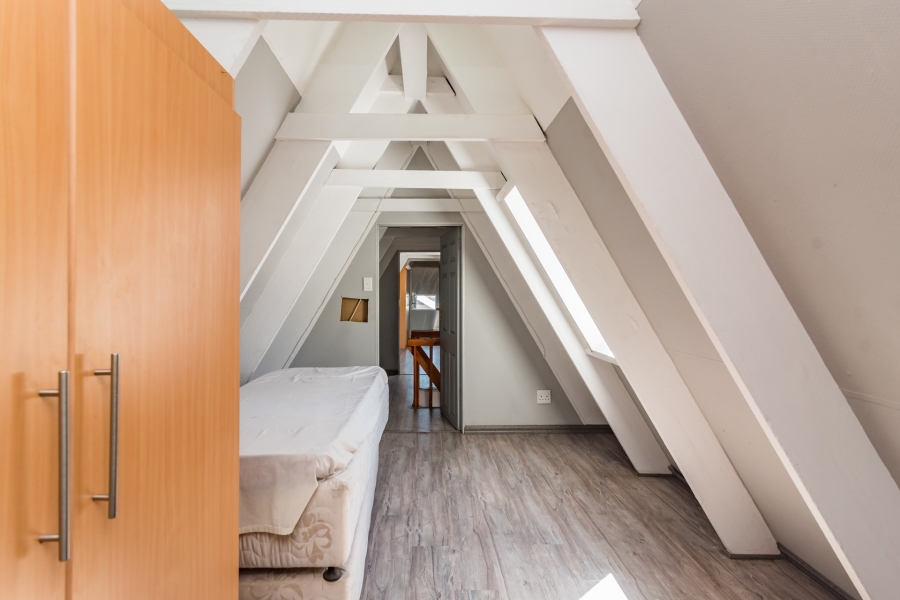 10 Bedroom Property for Sale in Bedfordview Gauteng