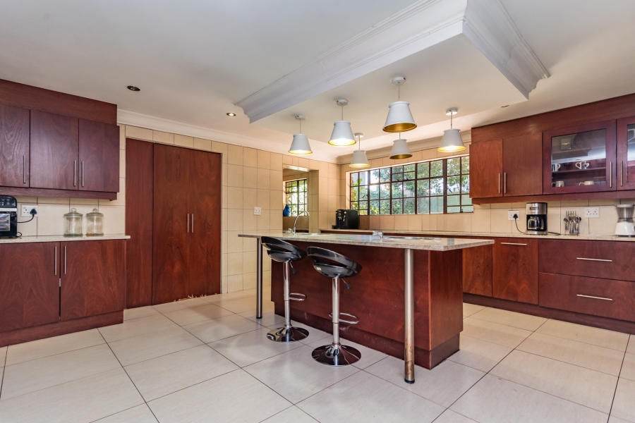 10 Bedroom Property for Sale in Bedfordview Gauteng