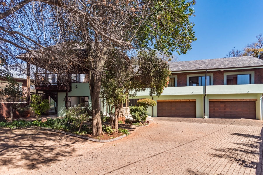10 Bedroom Property for Sale in Bedfordview Gauteng