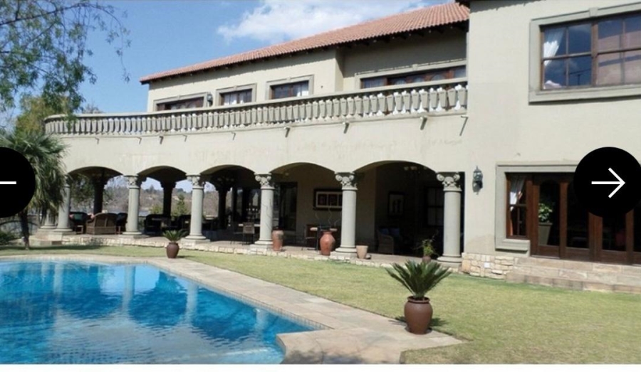 7 Bedroom Property for Sale in Lakefield Gauteng