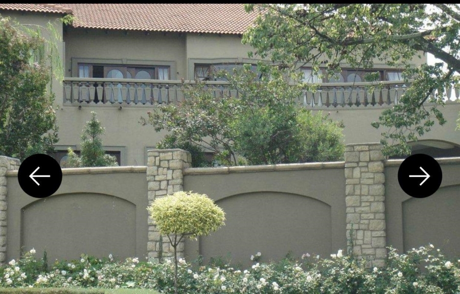 7 Bedroom Property for Sale in Lakefield Gauteng