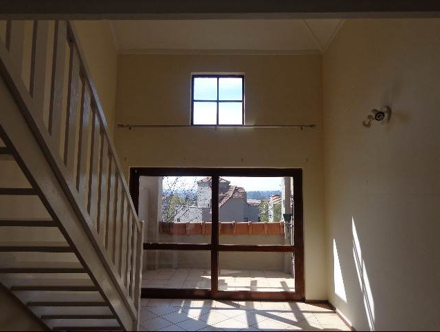To Let 2 Bedroom Property for Rent in Paulshof Gauteng