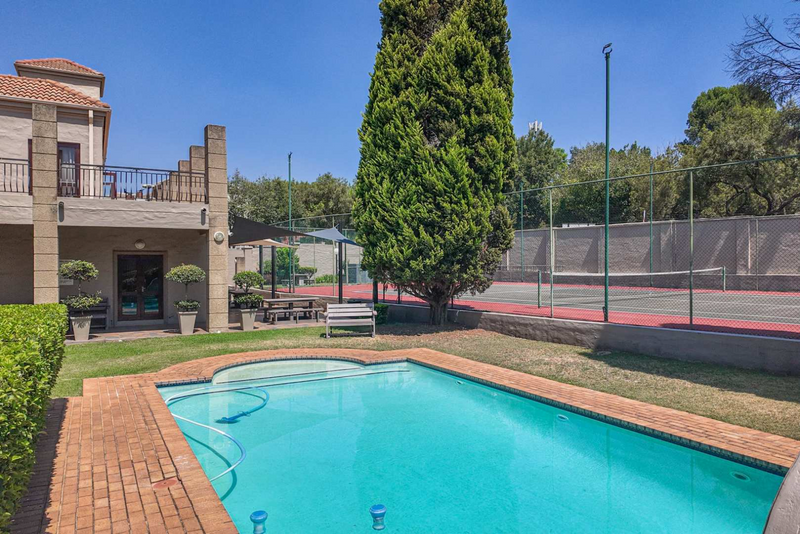 To Let 2 Bedroom Property for Rent in Paulshof Gauteng