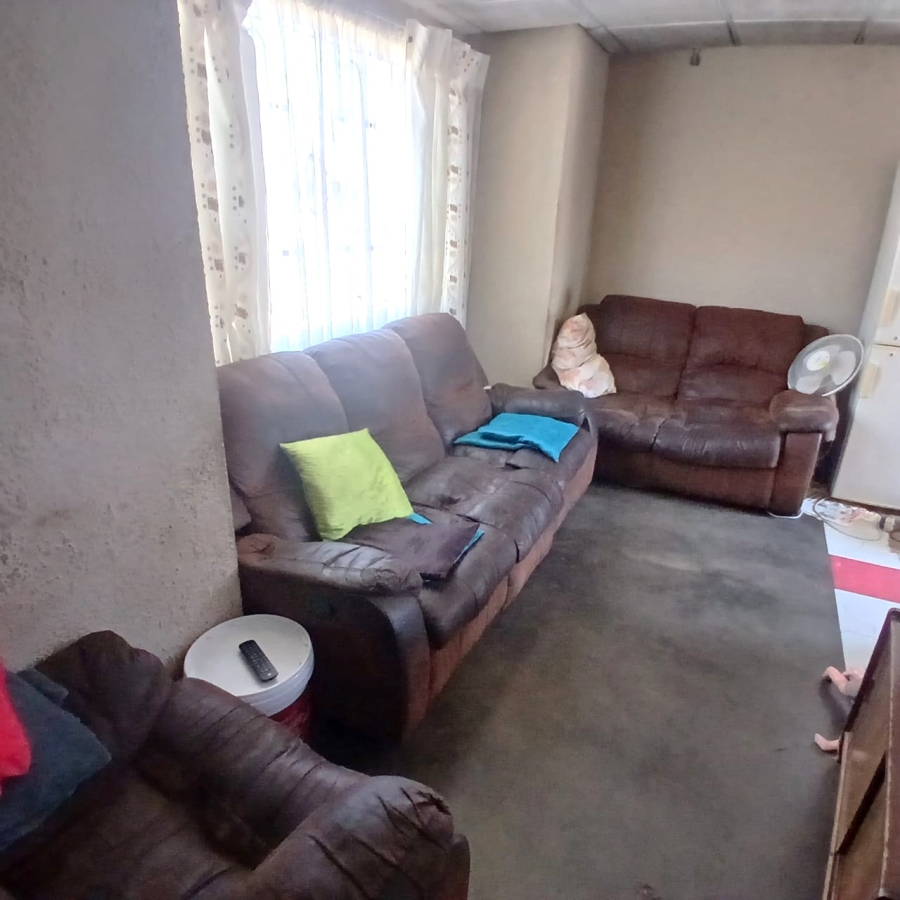 2 Bedroom Property for Sale in Vosloorus Ext 14 Gauteng