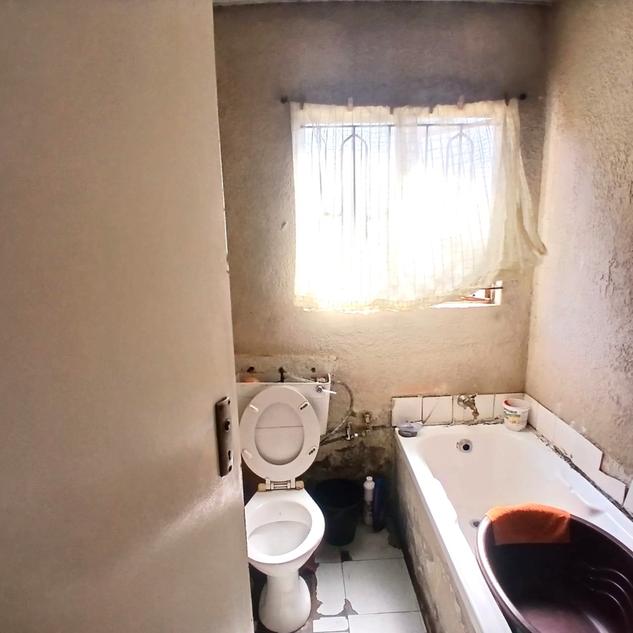 2 Bedroom Property for Sale in Vosloorus Ext 14 Gauteng