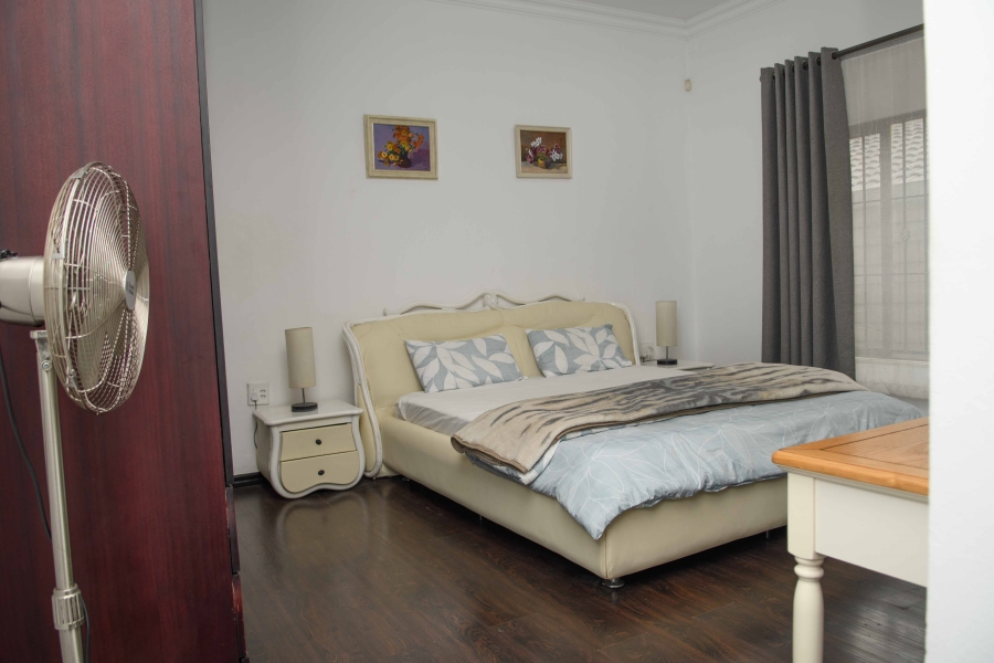 To Let 3 Bedroom Property for Rent in Fontainebleau Gauteng