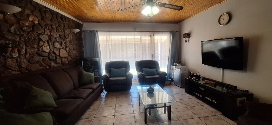 4 Bedroom Property for Sale in Krugersdorp North Gauteng