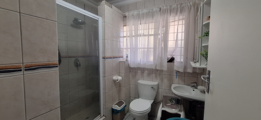 4 Bedroom Property for Sale in Krugersdorp North Gauteng