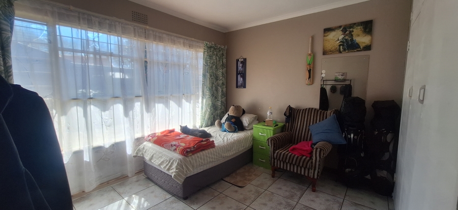 4 Bedroom Property for Sale in Krugersdorp North Gauteng