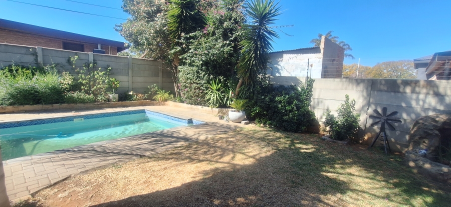 4 Bedroom Property for Sale in Krugersdorp North Gauteng