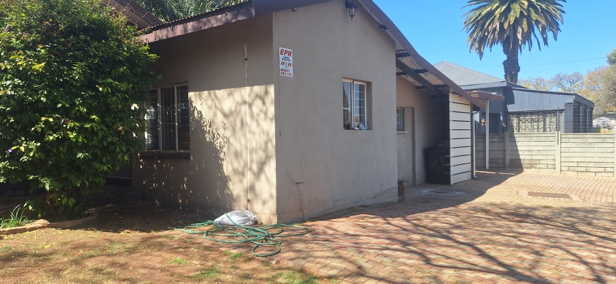 4 Bedroom Property for Sale in Krugersdorp North Gauteng