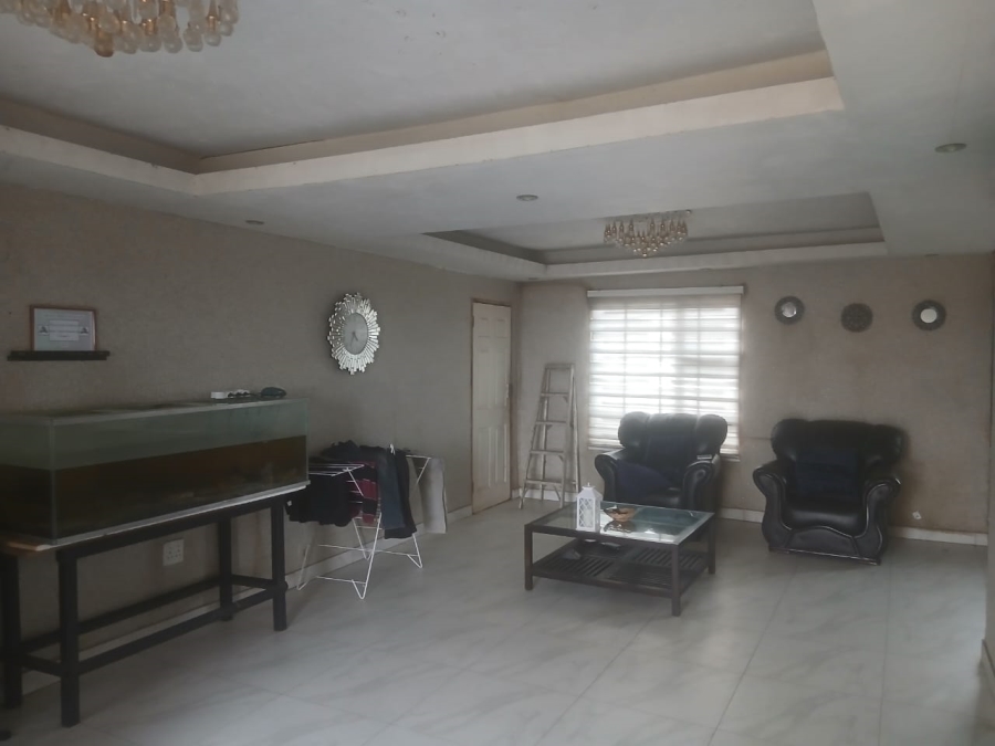 3 Bedroom Property for Sale in Mohlakeng Gauteng