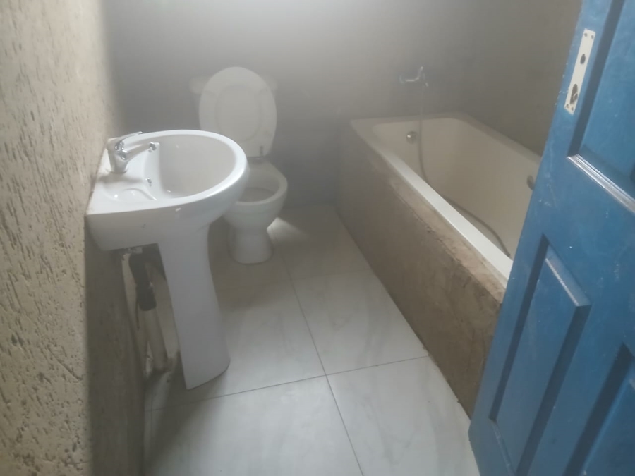 3 Bedroom Property for Sale in Mohlakeng Gauteng