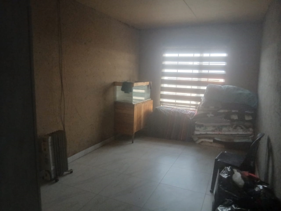 3 Bedroom Property for Sale in Mohlakeng Gauteng