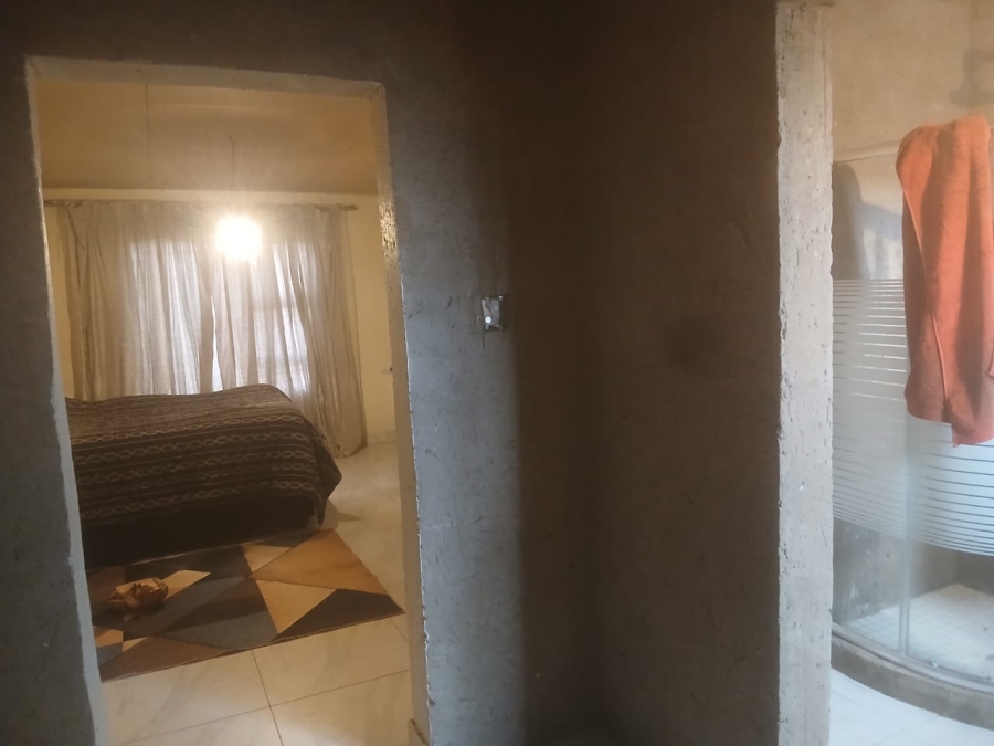 3 Bedroom Property for Sale in Mohlakeng Gauteng