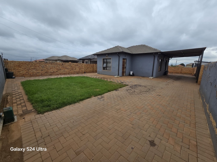 2 Bedroom Property for Sale in Westonaria Gauteng