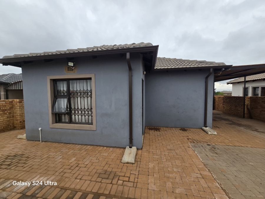 2 Bedroom Property for Sale in Westonaria Gauteng