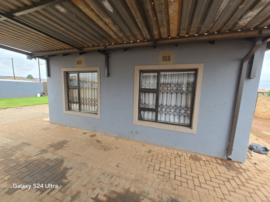 2 Bedroom Property for Sale in Westonaria Gauteng