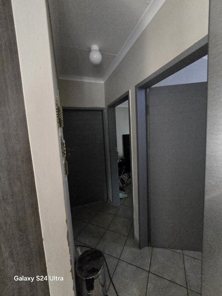 2 Bedroom Property for Sale in Westonaria Gauteng