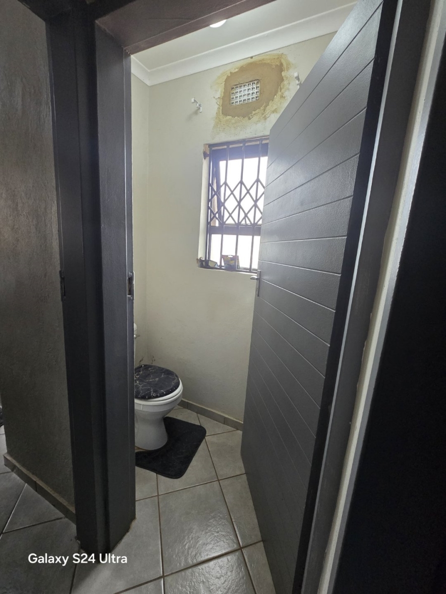 2 Bedroom Property for Sale in Westonaria Gauteng