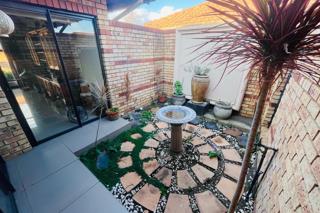 3 Bedroom Property for Sale in New Market Park Gauteng