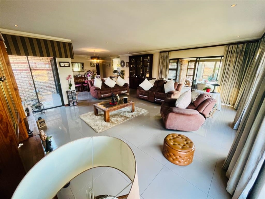 3 Bedroom Property for Sale in New Market Park Gauteng
