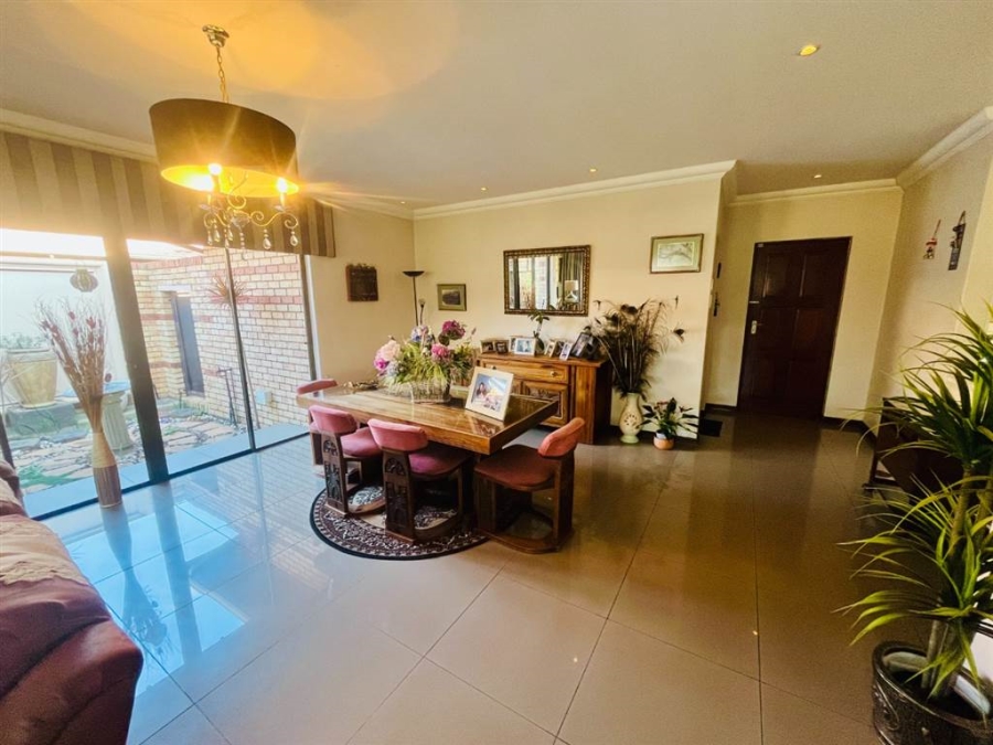 3 Bedroom Property for Sale in New Market Park Gauteng